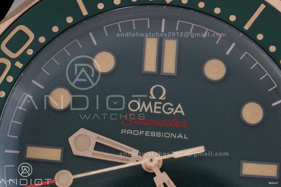 Seamaster on 1:1 VSF Best Mesh Rose Diver Green 300M Edition Dial A8806 Bracelet Gold 1224